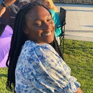 Meet your Posher, Breann lavender